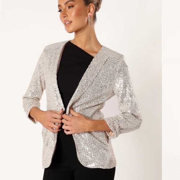 NEW silver sequin relaxed fit blazer - Picture 2 of 7